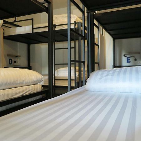 Phuket Marine Poshtel - Sha Plus Chalong Buitenkant foto