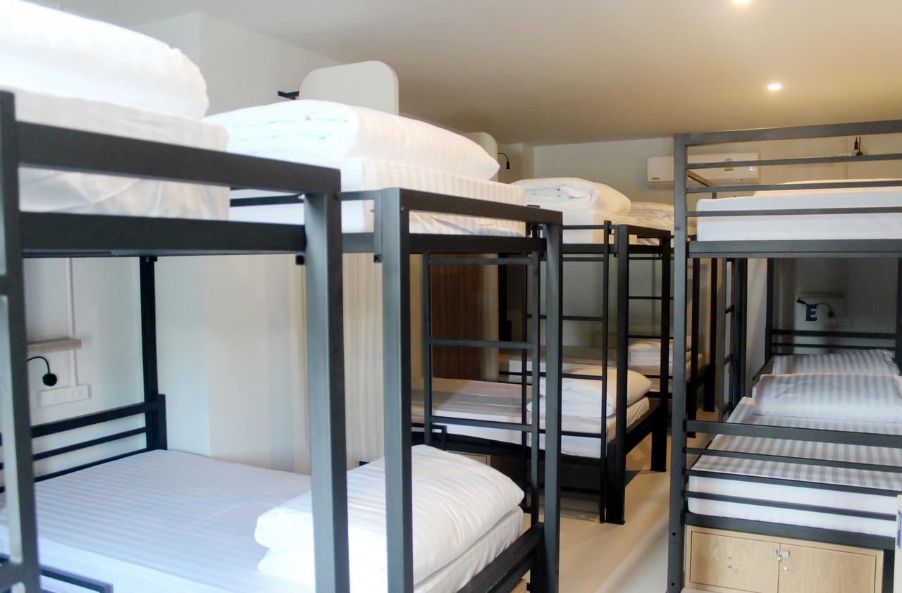 Phuket Marine Poshtel - Sha Plus Chalong Buitenkant foto