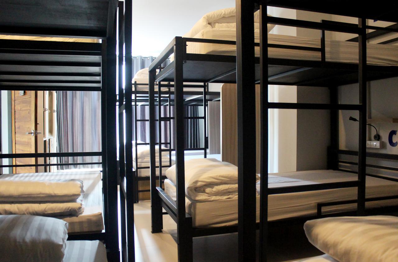 Phuket Marine Poshtel - Sha Plus Chalong Buitenkant foto