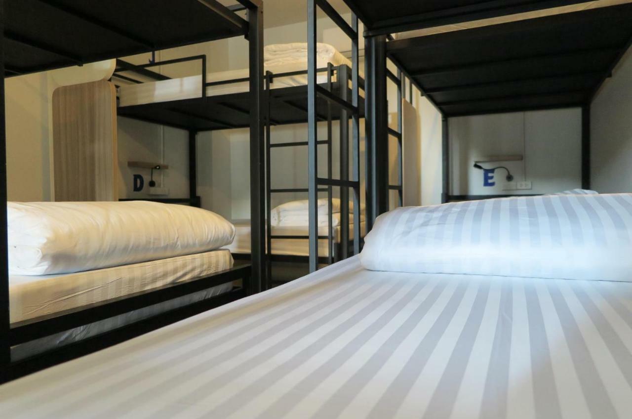 Phuket Marine Poshtel - Sha Plus Chalong Buitenkant foto